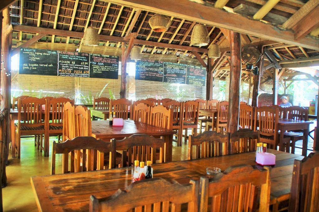 Aldi'S Homestay Kuta  Bagian luar foto